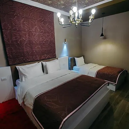 Rikuest Hotel Qender Bulgarec