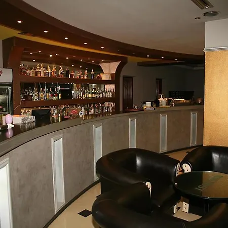 Rikuest Hotel *